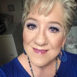 Meet your Posher, Toni